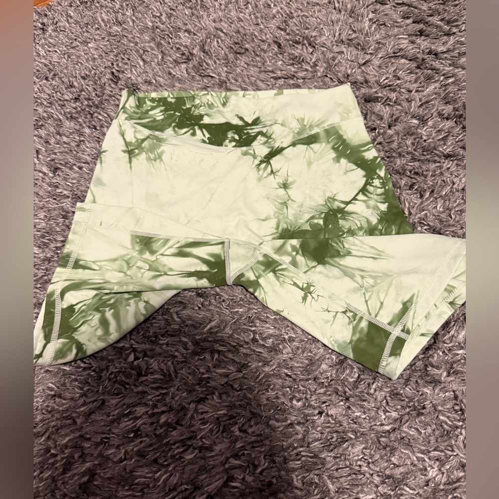 Balance Athletica Vitality Green Tie-Dye cloud rider Athletic Shorts NWOT - Picture 3 of 7